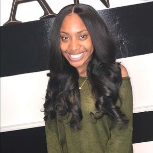 Meet your Posher, Tyja